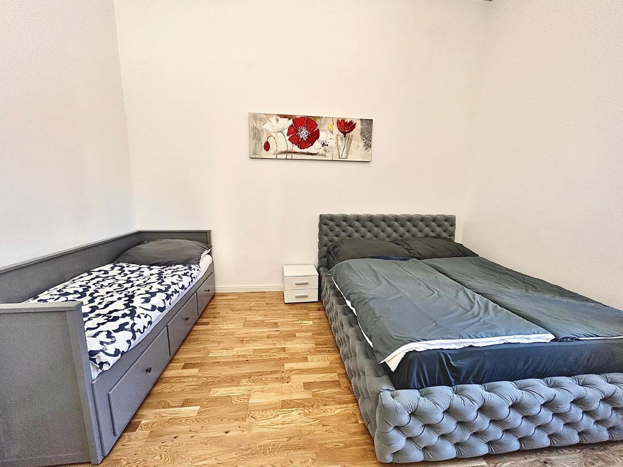 Apartment New 50m Charles Square