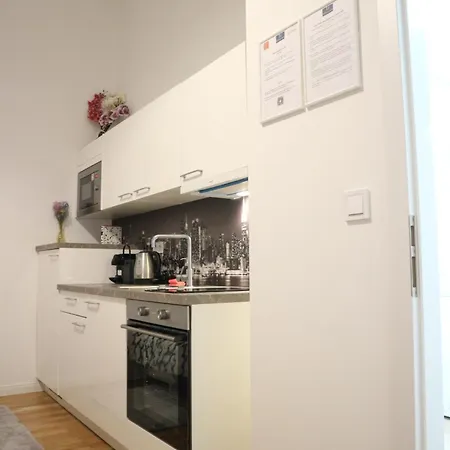 New Apartment 50M Charles Square Prag Exterior foto