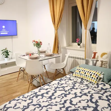 New Apartment 50M Charles Square Prag Exterior foto